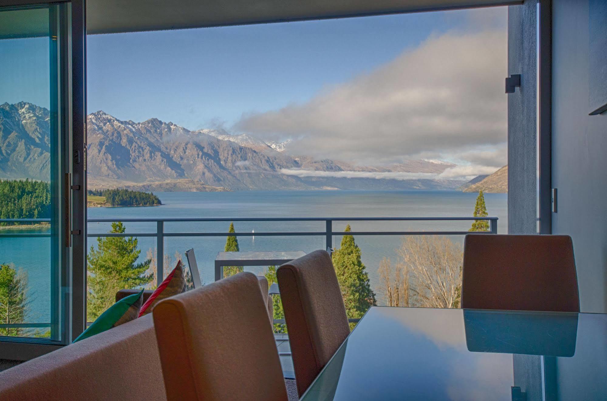 Highview Apartments Queenstown Exterior photo
